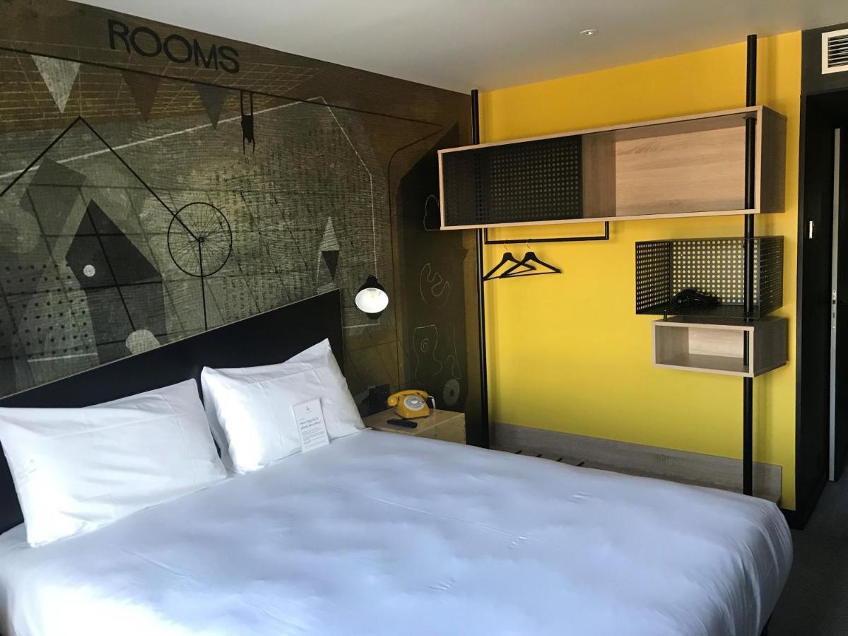 ホテル Ibis Styles Dreux Centre Gare エクステリア 写真