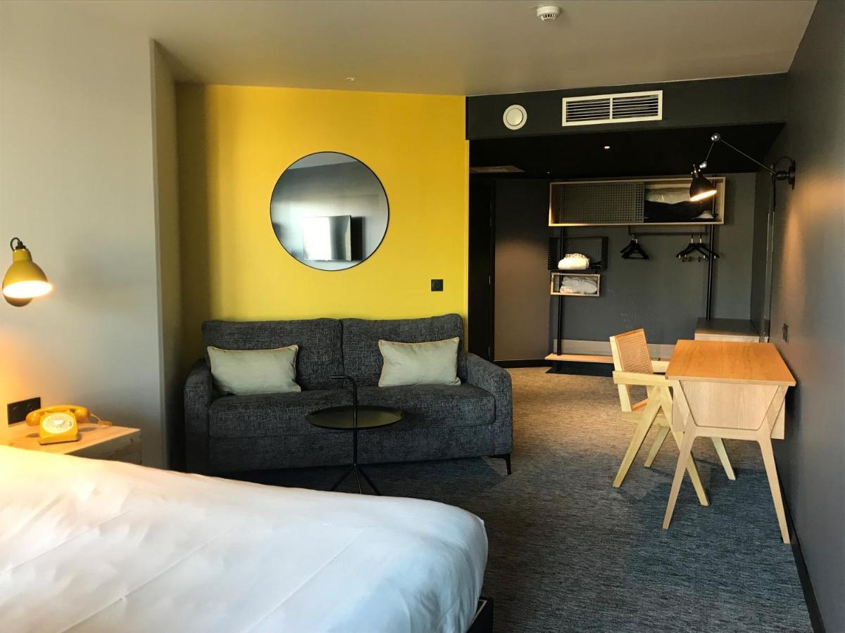 ホテル Ibis Styles Dreux Centre Gare エクステリア 写真