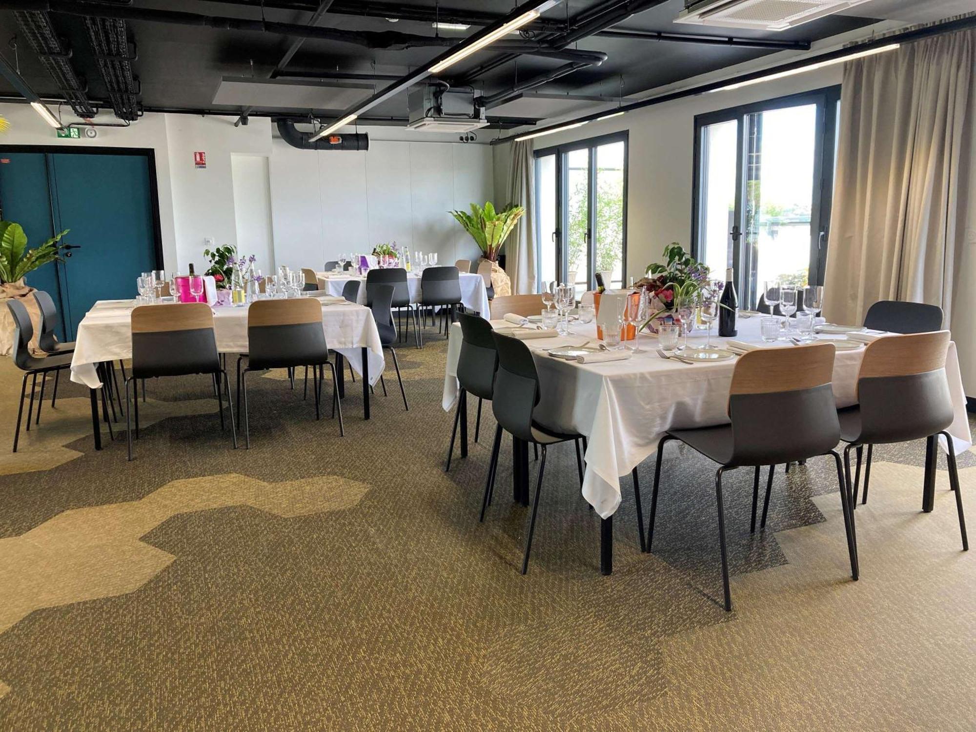 ホテル Ibis Styles Dreux Centre Gare エクステリア 写真